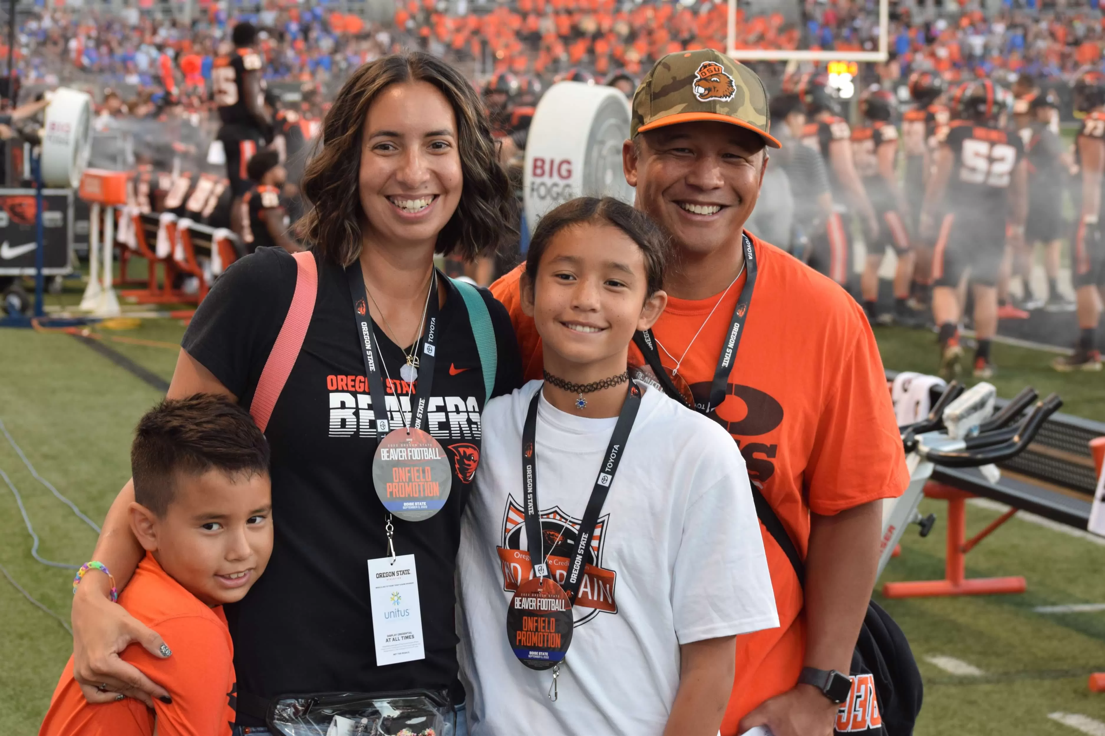 Kid Captain family - OSCU Beavers - Oregon State Credit Union